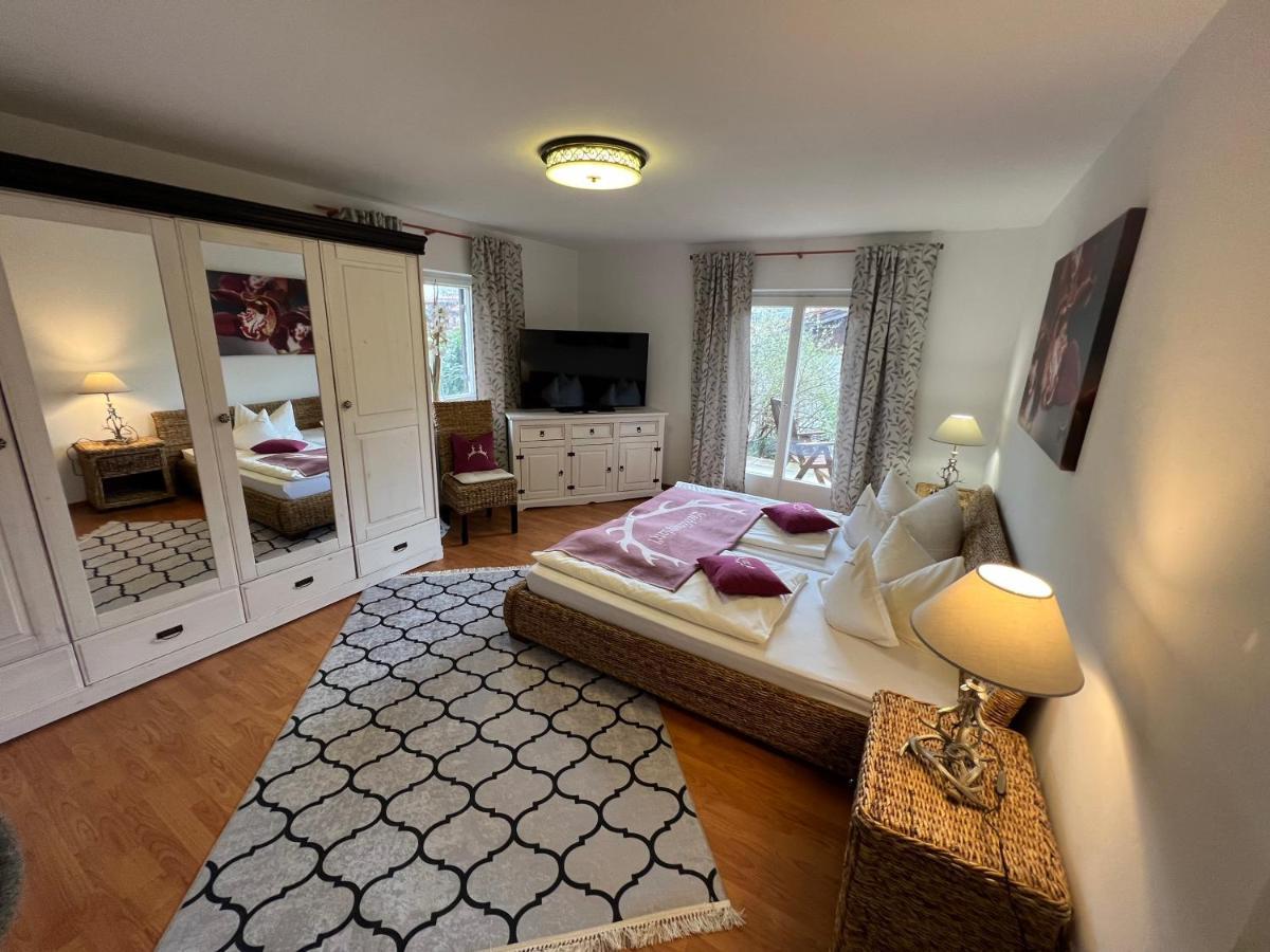 Alpen Suite Tegernsee - Grosse Sonnenterasse Und Idyllischer Garten 巴特维塞 外观 照片